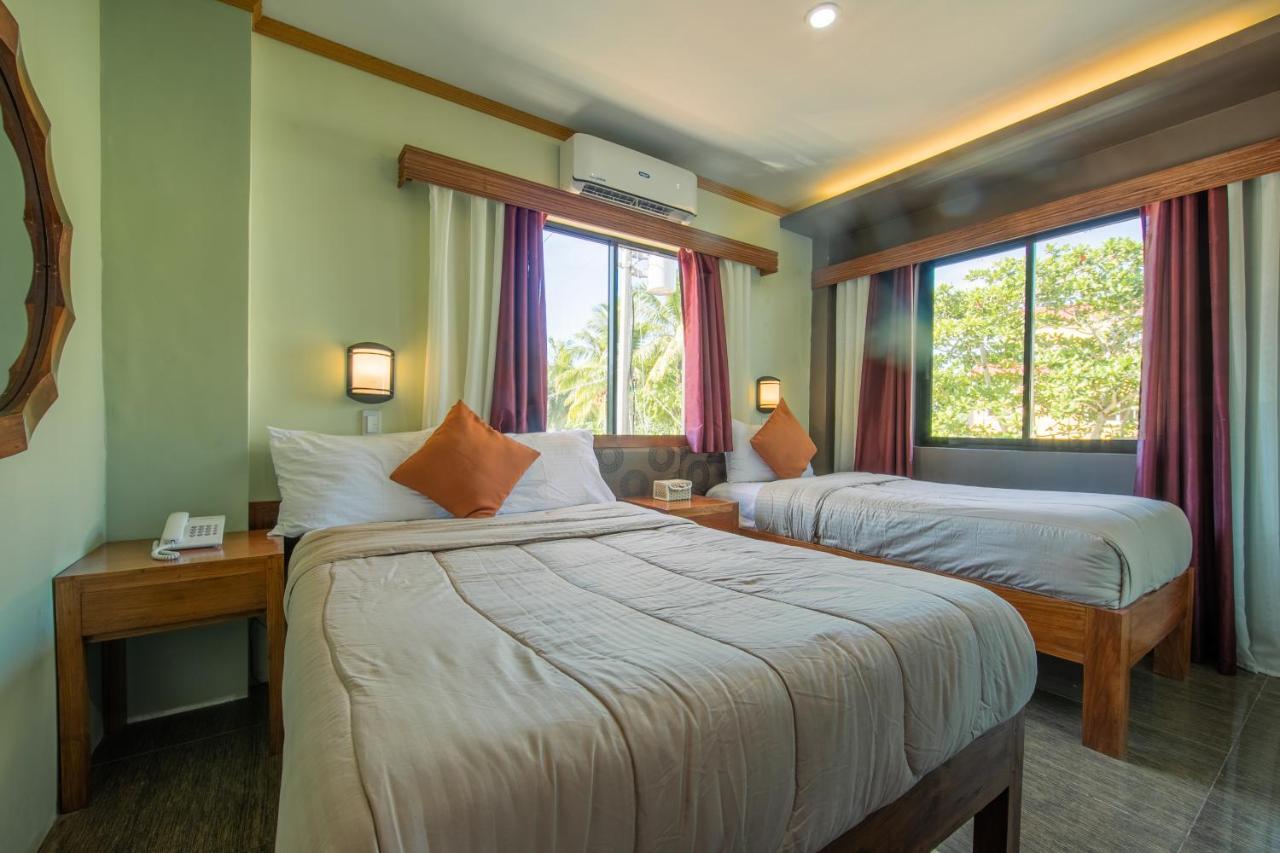 Rawis Resort Hotel And Restaurant Borongan Exterior foto