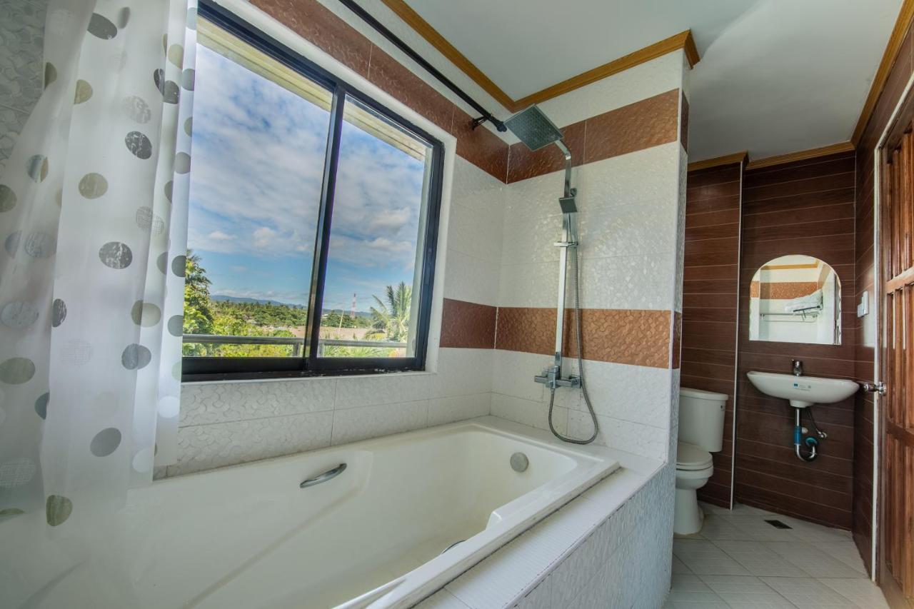 Rawis Resort Hotel And Restaurant Borongan Exterior foto